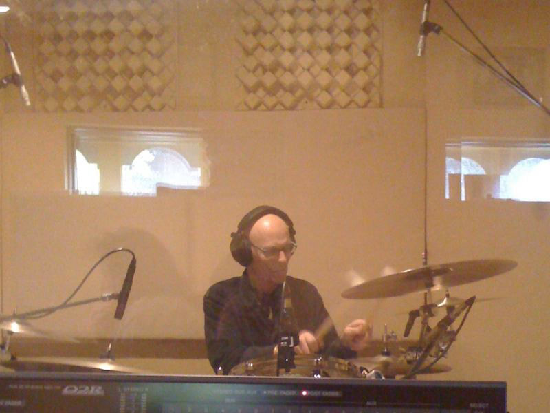billy cobham playing clear fibes drums billy cobham playing clear fibes drums